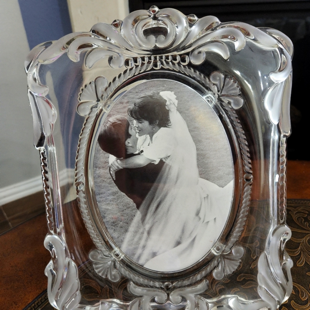 Vintage Mikasa Princess Crystal Frame